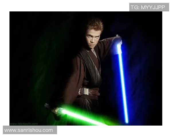 狂言：足坛巨星欧冠战绩全面解析，谁能破今晚京都武士团的凶悍攻势？