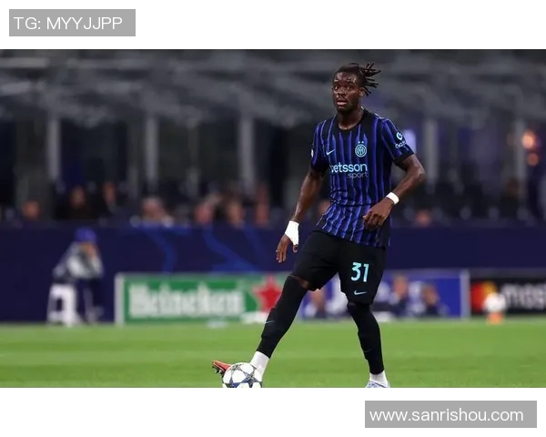 热刺宣布签下国米后卫桑切斯，刷新英超转会纪录